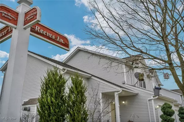 3887 Reeves LN, Medina, OH 44256