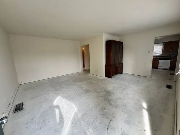 1272 Burnham AVE, Calumet City, IL 60409