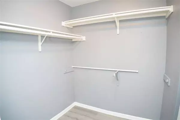 4007 Rasberry CT, Dickinson, TX 77539