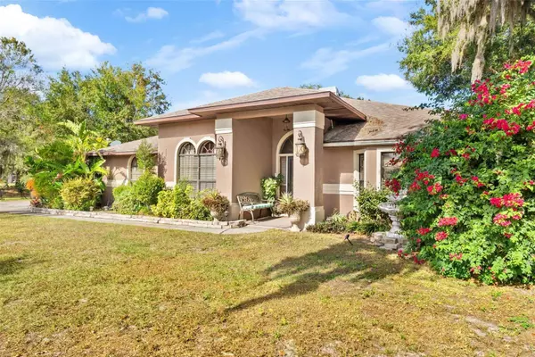 1102 BERKLEY LN, Winter Haven, FL 33880