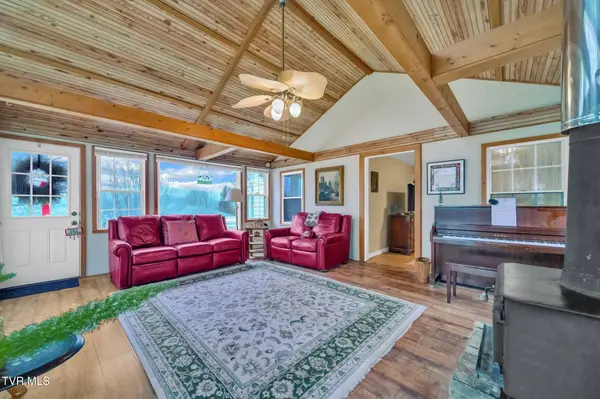 146 Luttrell ST, Erwin, TN 37650