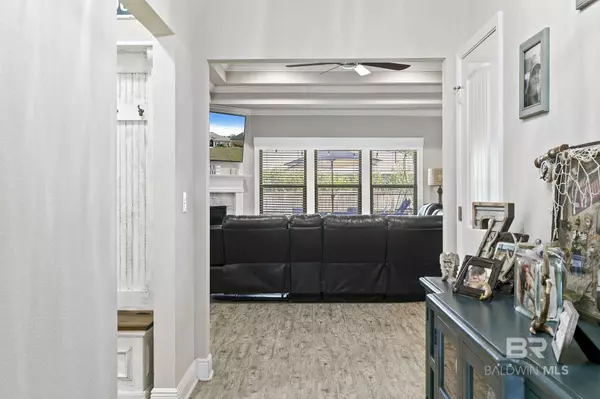 6066 Cobblestone Court, Gulf Shores, AL 36542