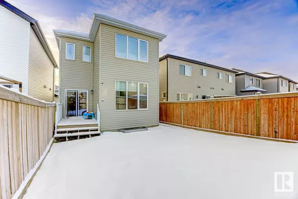 20722 99A AV NW, Edmonton, AB T5T 3M9