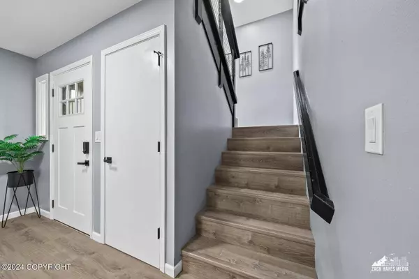 9912 Reliance DR, Anchorage, AK 99507