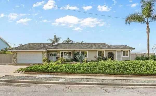 7715 Lake Andrita AVE, San Diego, CA 92119