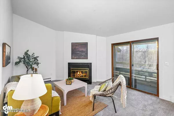 1843 E Tudor RD #F301, Anchorage, AK 99507