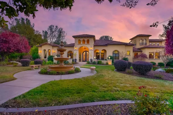 6100 Terracina CT, Loomis, CA 95650