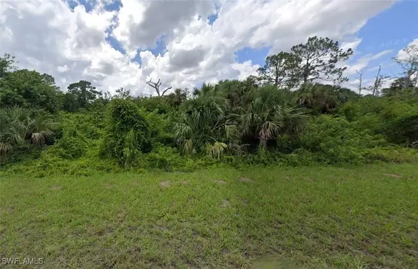 1837 Honduras LOOP, Lehigh Acres, FL 33972