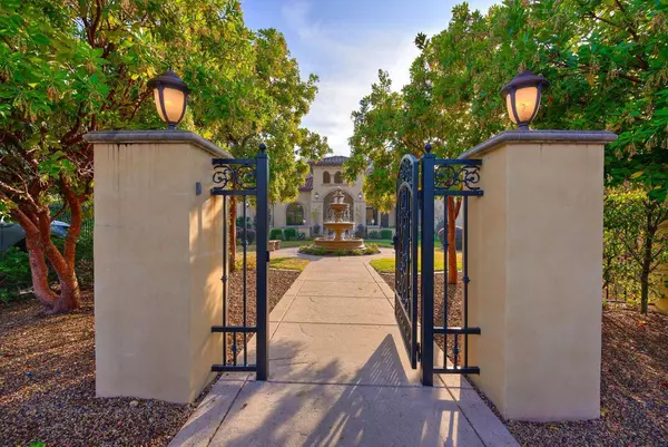 6100 Terracina CT, Loomis, CA 95650