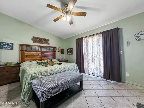 6604 W ALTADENA Avenue, Glendale, AZ 85304