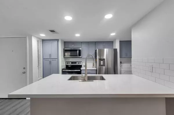 1900 Bay Area BLVD #197, Houston, TX 77058