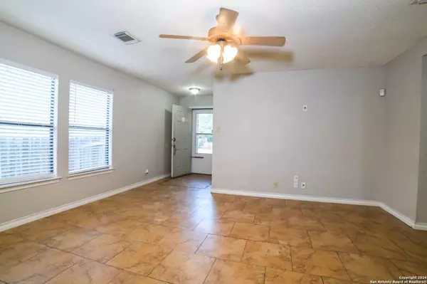 10135 SILVER PARK, San Antonio, TX 78254-6003