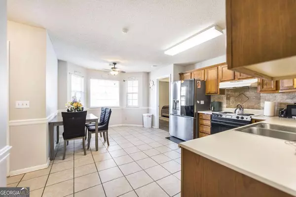 100 Hackamore LN, Warner Robins, GA 31088