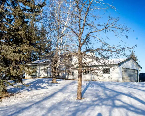 450270 118th ST E, Rural Foothills County, AB T1V 1N3