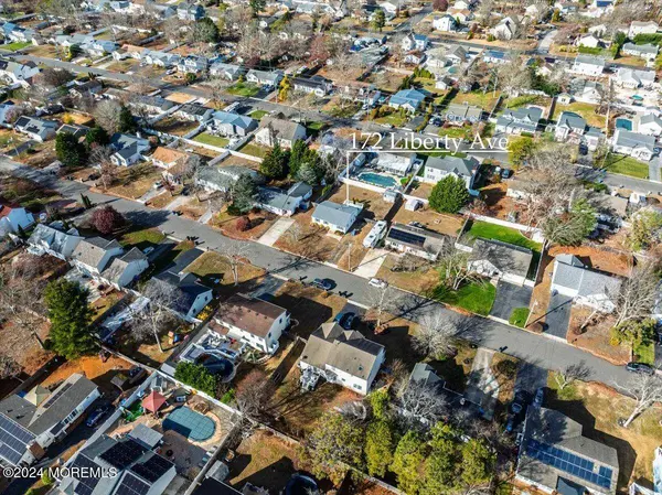 172 Liberty Avenue, Manahawkin, NJ 08050