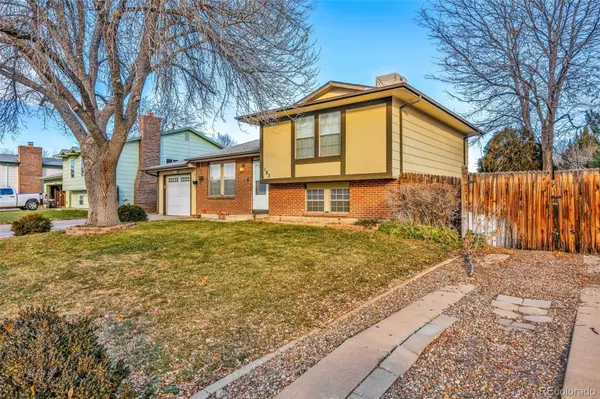 182 Regency BLVD, Pueblo, CO 81005