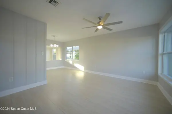 18 Herring ST, Melbourne, FL 32901