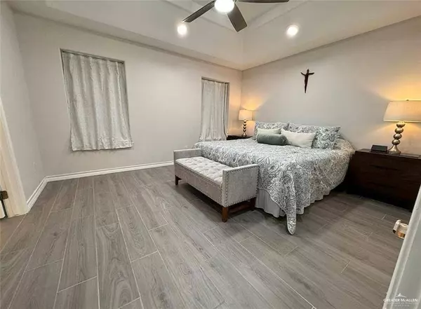 2802 Driftwood DR, Mission, TX 78574