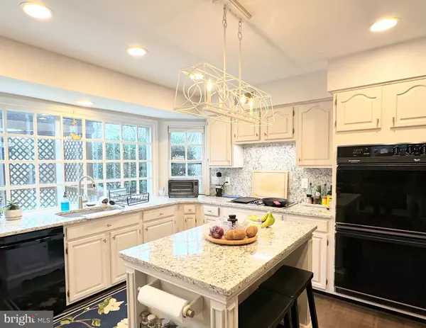 9408 FLOWERDEN LN, Manassas, VA 20110