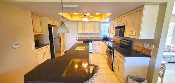 Gulf Gate Dr, Sarasota, FL 34231