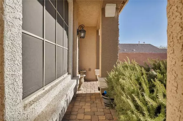 5728 Collier Falls Avenue, Las Vegas, NV 89139