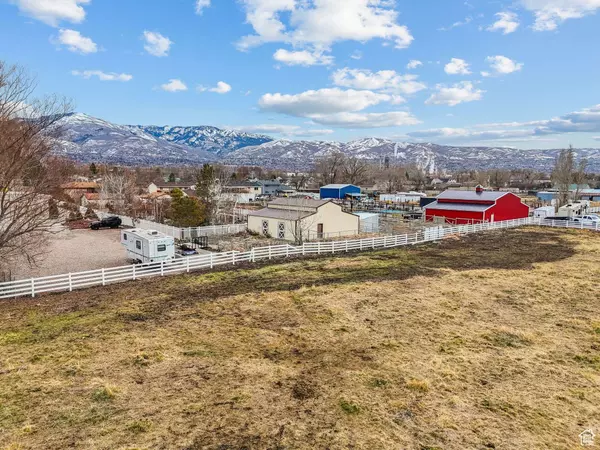 1170 W JESSIS MEADOW CIR #35, West Bountiful, UT 84087