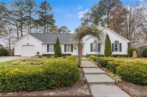 2427 Cherry Blossom DR, Suffolk, VA 23434