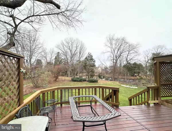 9408 FLOWERDEN LN, Manassas, VA 20110