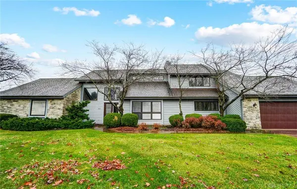 9431 Moss Bank Court, Dayton, OH 45458