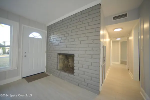 18 Herring ST, Melbourne, FL 32901