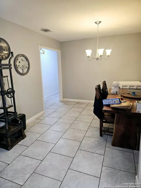 7306 MONTGOMERY, San Antonio, TX 78239-3454