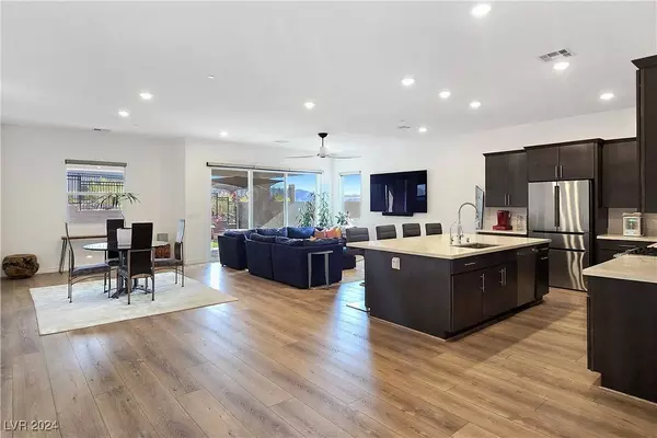 144 Juliette Pointe Lane, Henderson, NV 89011