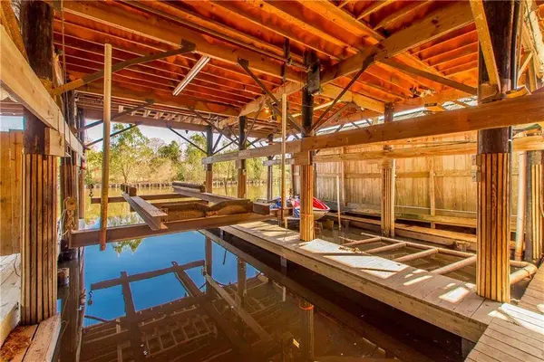 32677 CYPRESS DR, Springfield, LA 70462