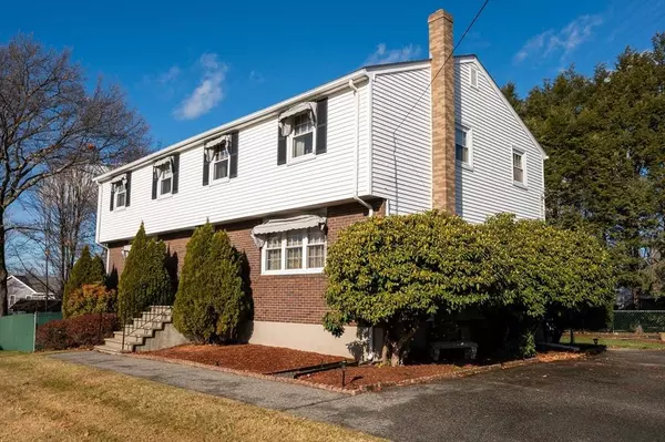 8-10 Stephanie Circle, Woburn, MA 01801