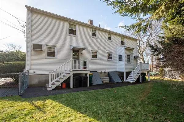 8-10 Stephanie Circle, Woburn, MA 01801