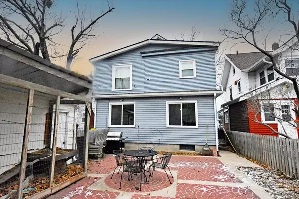 1955 Park AVE SE, Cedar Rapids, IA 52403