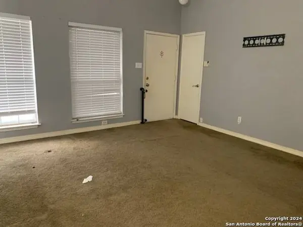 710 Garden Meadow, Universal City, TX 78148