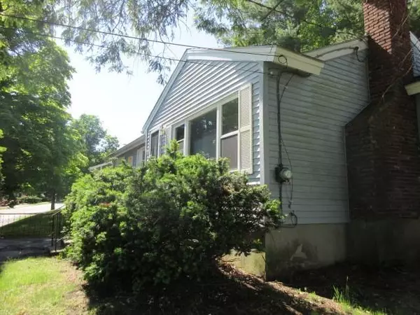 33 Ontario Dr, Hudson, MA 01749