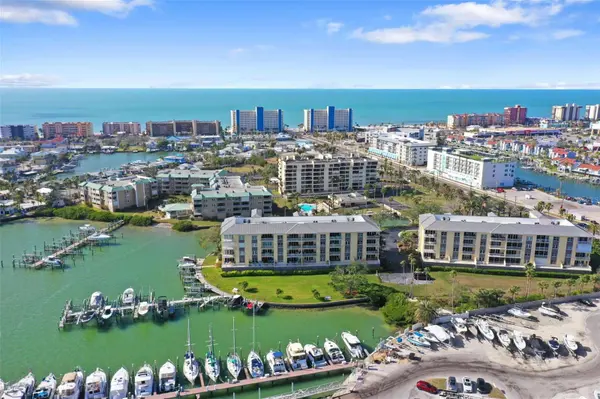 425 150TH AVE #2201, Madeira Beach, FL 33708