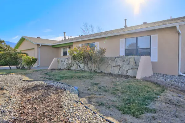 9000 SPAIN RD NE, Albuquerque, NM 87111