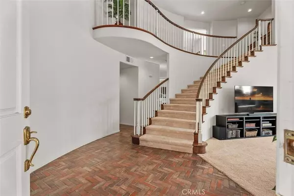 40 Highpoint, Rancho Santa Margarita, CA 92679