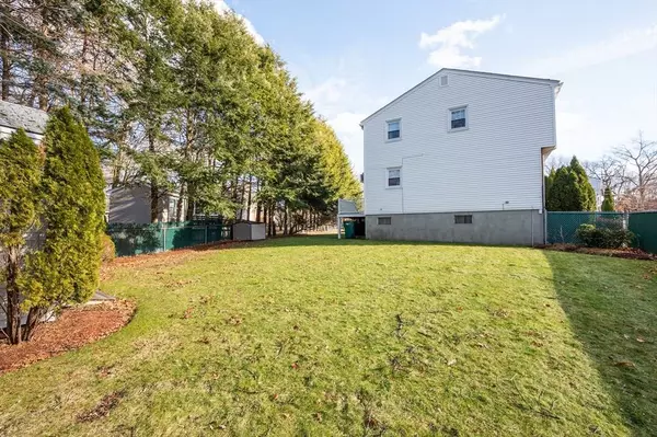 8-10 Stephanie Circle, Woburn, MA 01801