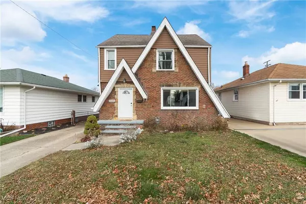 3008 Tuxedo AVE, Parma, OH 44134