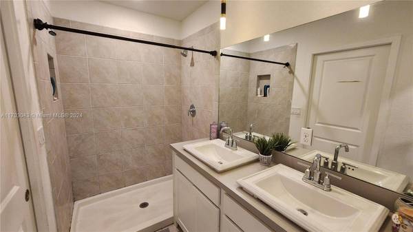 20816 NW 13th Ct #20816, Miami Gardens, FL 33169