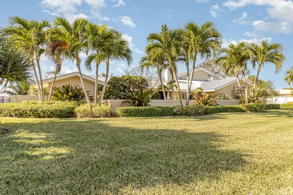 751 Malibu LN, Indialantic, FL 32903