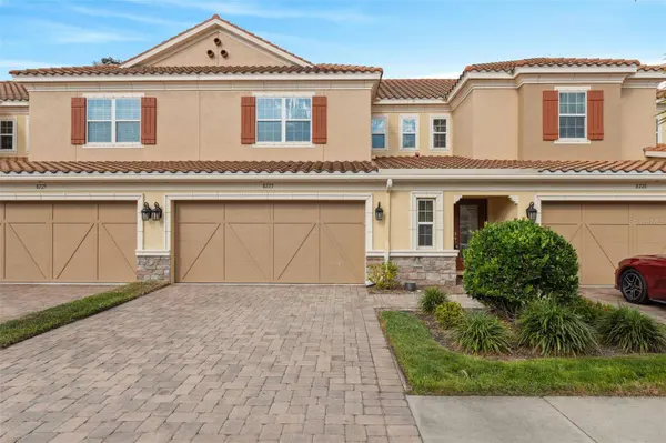 8723 TERRACINA LAKE DR, Tampa, FL 33625