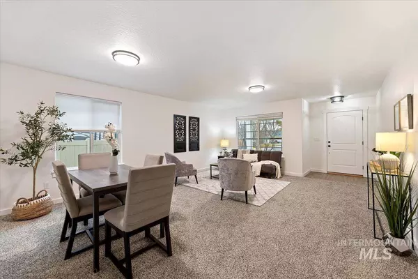 4039 E Arch Dr, Meridian, ID 83646