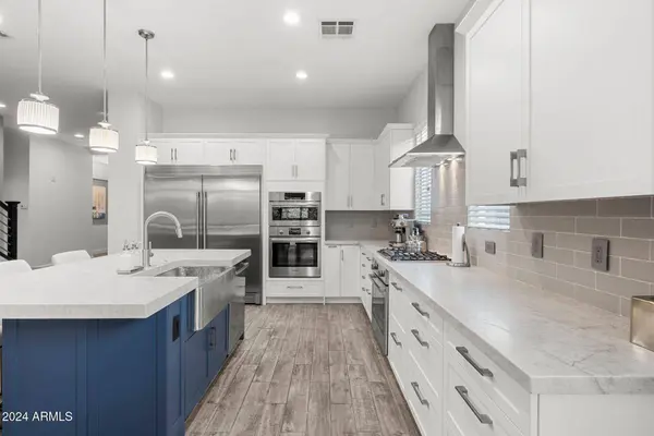 3837 E CRITTENDEN Lane, Phoenix, AZ 85018