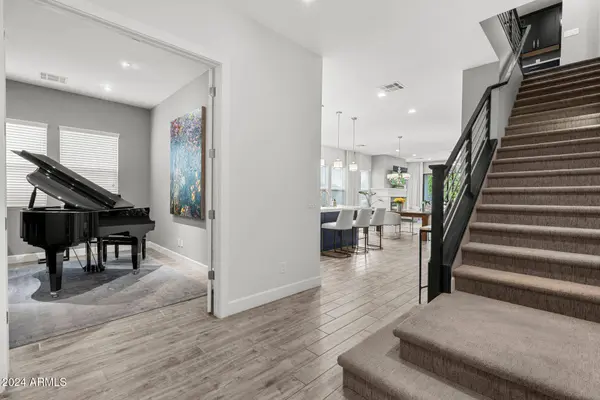 3837 E CRITTENDEN Lane, Phoenix, AZ 85018