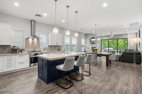 3837 E CRITTENDEN Lane, Phoenix, AZ 85018